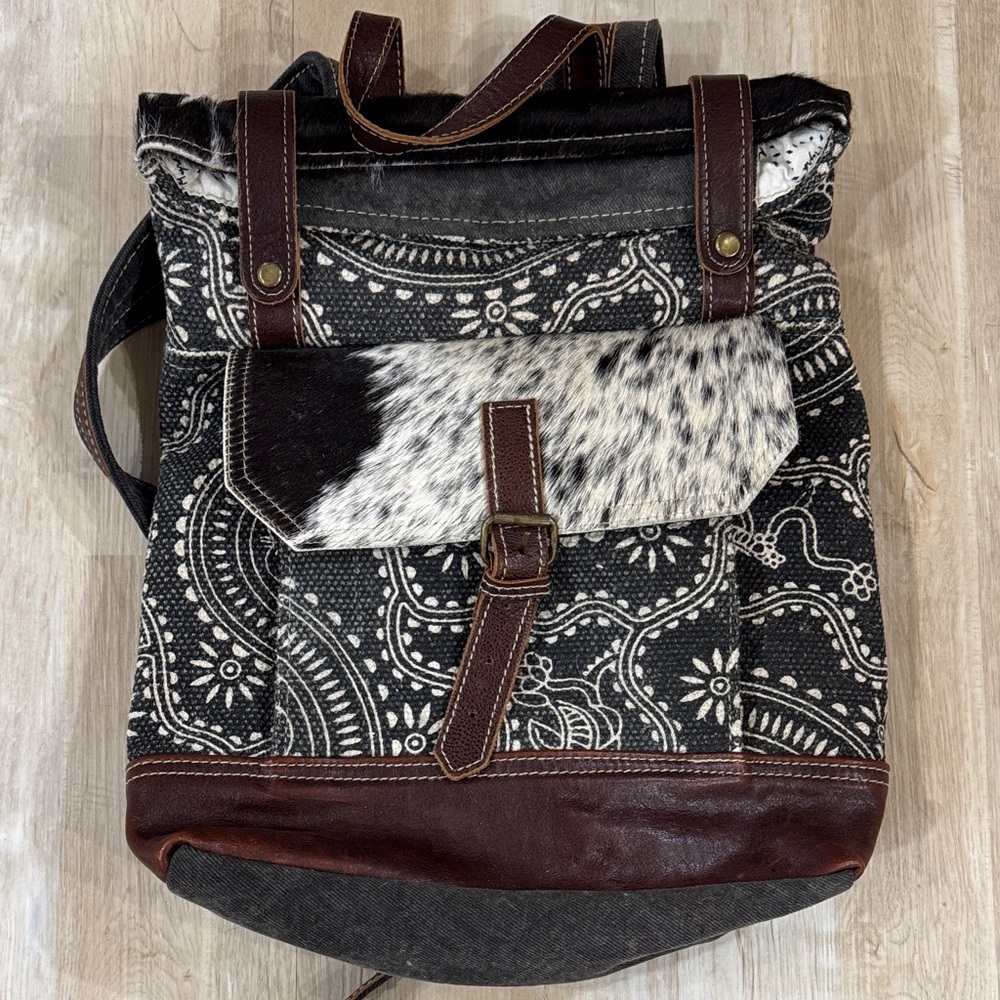 Myra printed canvas backpack - Picture 3 of 4